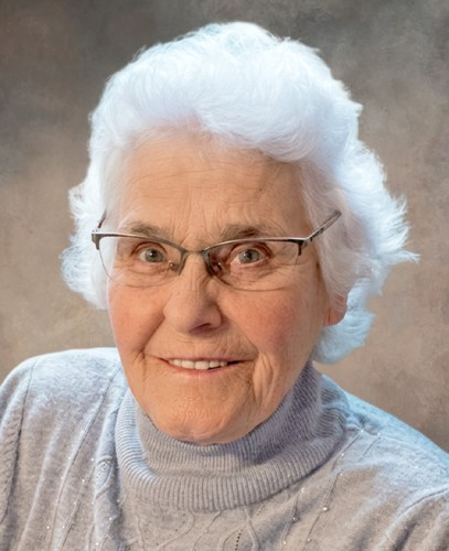 https://groupegarneau.com/wp-content/uploads/../../api/images/2026/07/ghislaine-turgeon-avis-deces-126270.jpg