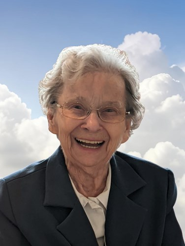 https://groupegarneau.com/wp-content/uploads/../../api/images/2026/08/soeur-marie-paule-daigle-s-c-s-l-avis-deces-126457.jpg
